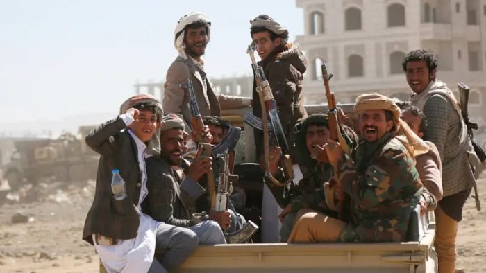 تقرير حقوقي: مليشيا الحوثي تختطف 83 مدنياً وتدير "مصانع للرعب" في إب