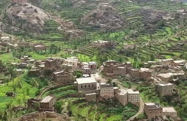 سقوط مصابين جراء انهيار صخري مفاجئ في ذمار