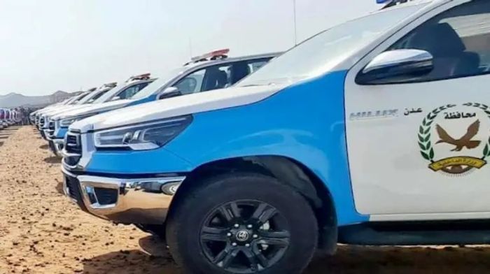 القبض على متهم بجريمة قتل في عدن وآخرين باختطاف مواطنة بلحج